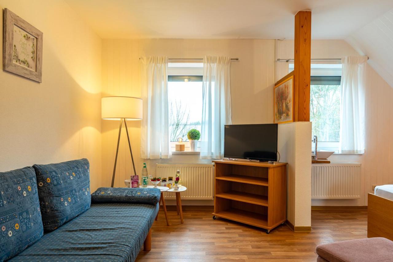 Heidetraum Pension & Ferienwohnung Arndt Биспинген Экстерьер фото