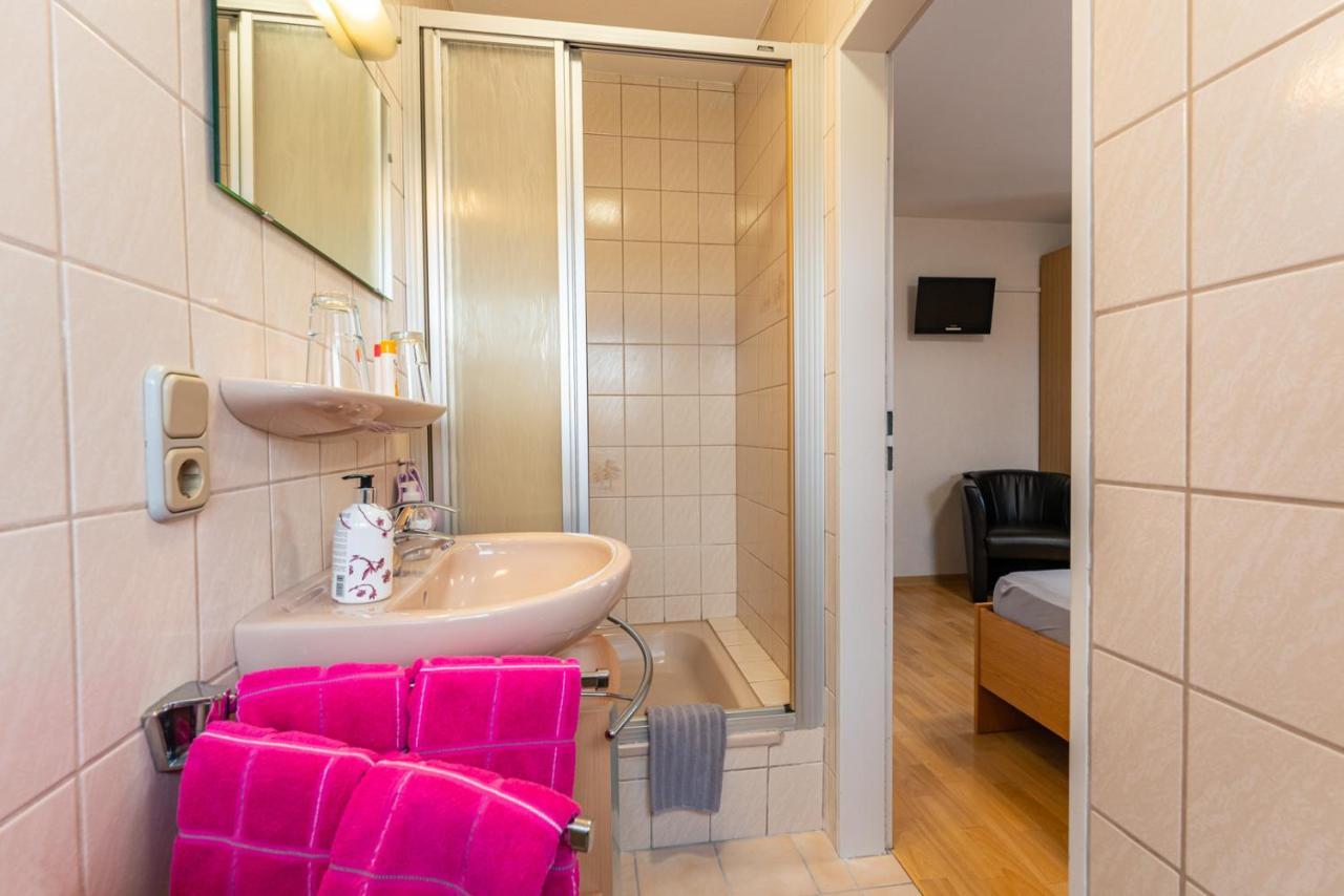 Heidetraum Pension & Ferienwohnung Arndt Биспинген Экстерьер фото